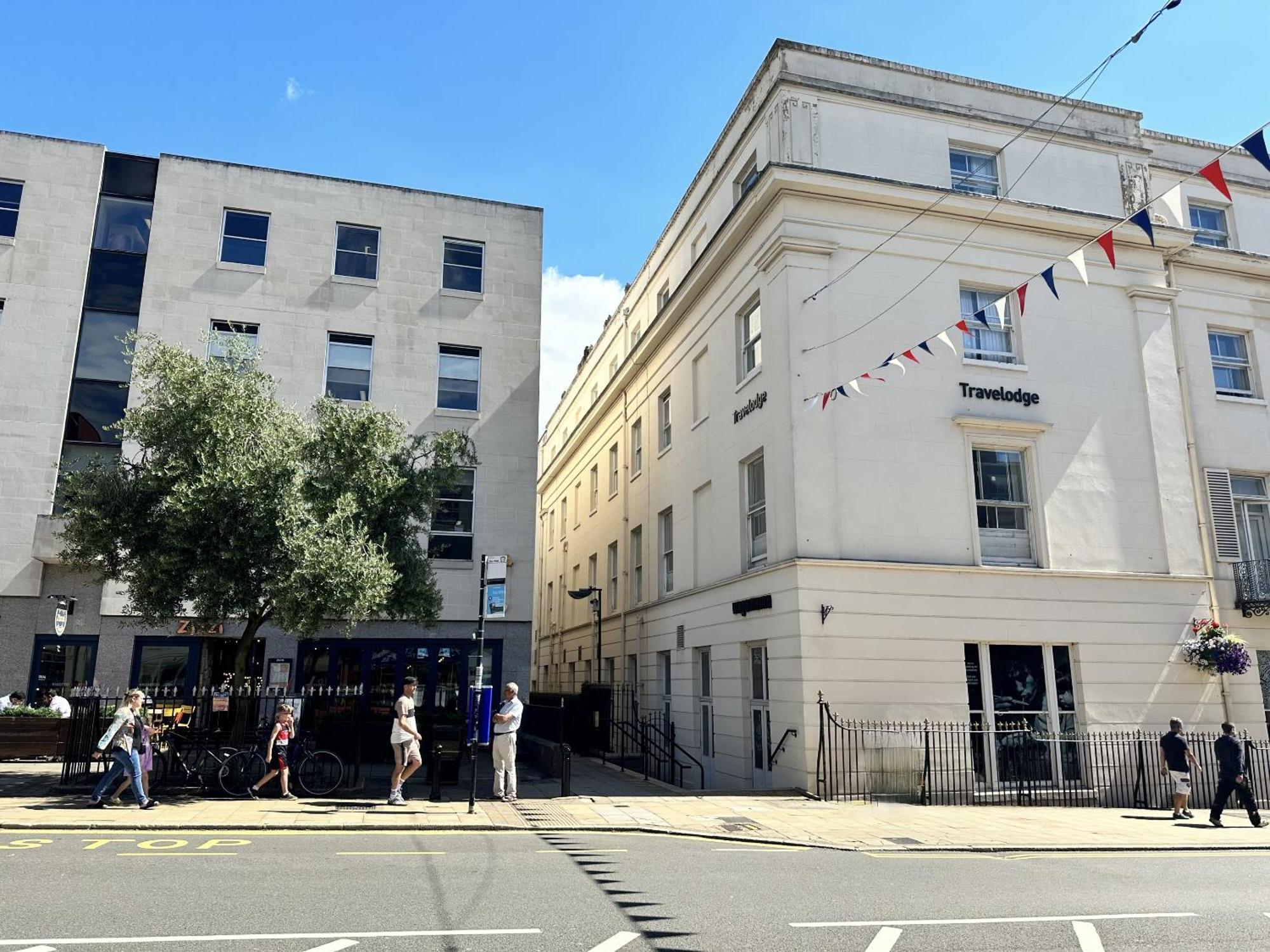 Stunning 2-Bed Town Centre Apartment - Hosted By Hutch Lifestyle Leamington Spa Exteriör bild
