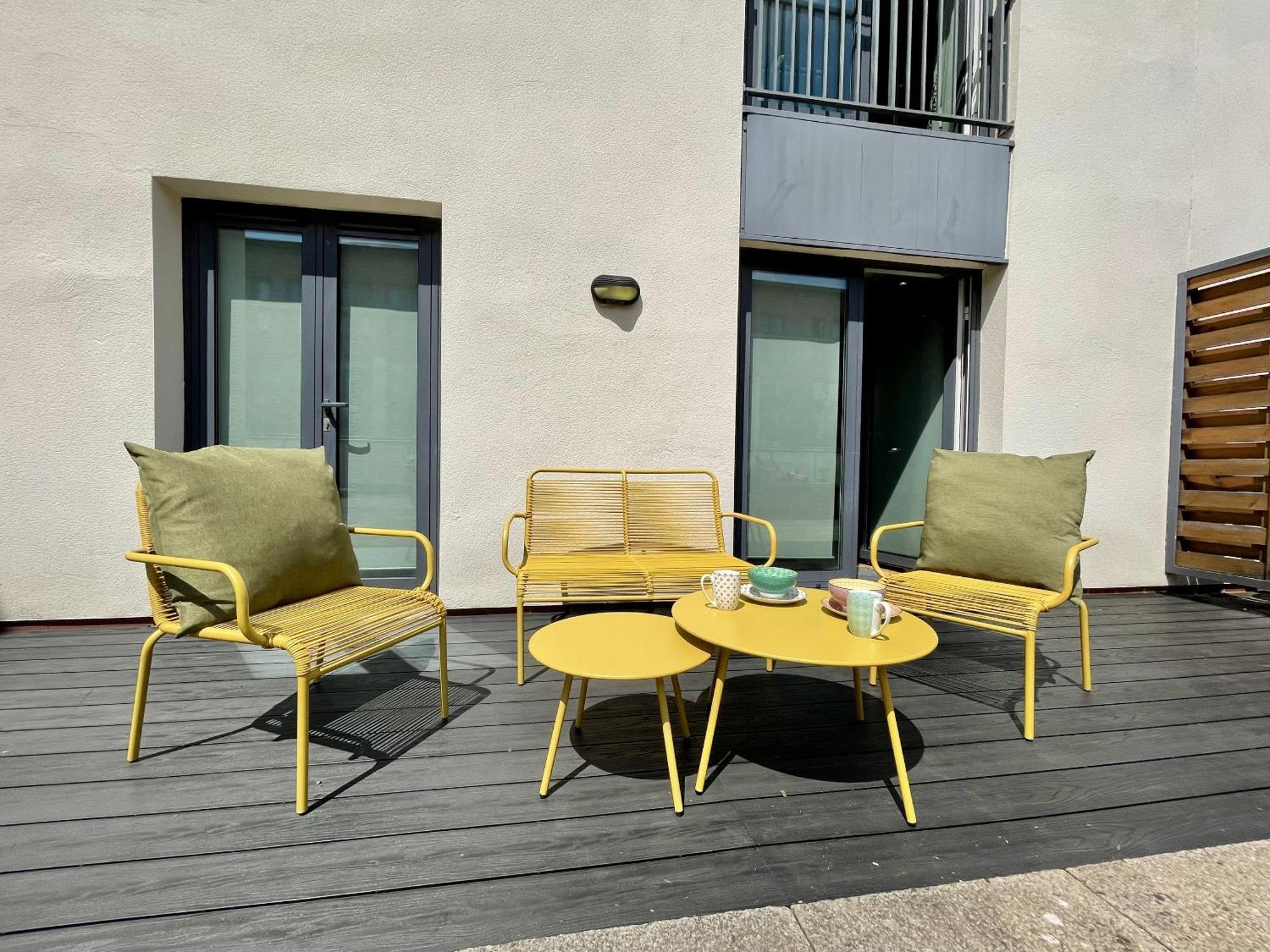 Stunning 2-Bed Town Centre Apartment - Hosted By Hutch Lifestyle Leamington Spa Exteriör bild